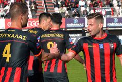 Super League 2: Νίκη κορυφής για τη Παναχαϊκή-Διπλό με ανατροπή για τη Λάρισα