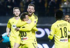 Ο Άρης νίκησε τον Αστέρα και εκμεταλλεύτηκε το δώρο του Ολυμπιακού... (3-0)