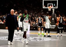 Στη διαιτητική τριάδα του Παναθηναϊκός - Παρτίζαν και ο Πέρεθ που είχε αποβάλει τον Ναν στο Βελιγράδι