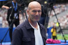 Ζιντάν η επιστροφή: Ο Γάλλος τεχνικός αναλαμβάνει ομάδα σχεδόν τέσσερα χρόνια μετά την αποχώρησή του από τη Ρεάλ