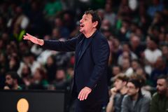 Αταμάν:  «Στα social επιτέθηκαν σε εμένα και τη χώρα μου, λέγοντάς μου να φύγω επειδή είμαι Τούρκος-Αγαπώ την Ελλάδα και τους Έλληνες»