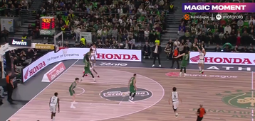 Ο Έντουαρντς το έβαλε από το... logo του glass floor (vid)