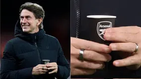 Χαμός με τον Τόμας Φρανκ στην Τότεναμ που κρατούσε κούπα της Άρσεναλ