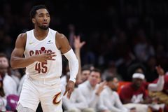 Ακάθεκτοι οι Καβαλίερς, οι Πέλικανς σταμάτησαν τον ρυθμό των Κλίπερς (vids)