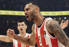 O Χάνγκα περιγράφει τις στιγμές μετά την ήττα του Ερυθρού Αστέρα - «Μας πετούσαν κέρματα, μπύρες και αναπτήρες»