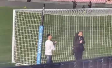 Αποθέωση για τον Μανωλά από τους οπαδούς της Σαλερνιτάνα! (vid)