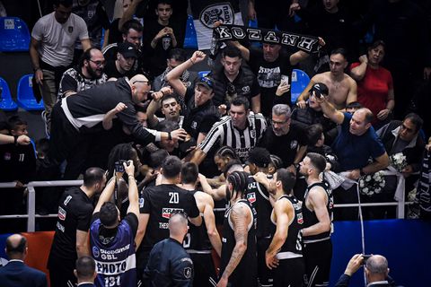 Η γεμάτη παρακάμερα από τη νίκη του ΠΑΟΚ στη Ρόδο