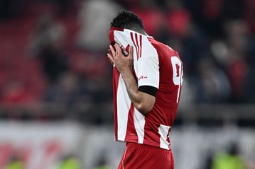 Για 90 λεπτά δεν ήξερε τι να κάνει την μπάλα!