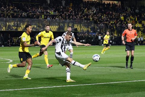 Οι μεγάλες ευκαιρίες που έχασε ο ΠΑΟΚ στο πρώτο ημίχρονο του ντέρμπι με τον Άρη (videos)