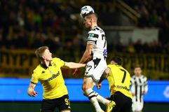 Πρόβλημα με Ντεσπόντοφ στο ντέρμπι με τον Άρη - Βγήκε αναγκαστική αλλαγή