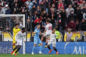 Η απόκρουση πέναλτι του Βλαχοδήμου στο 90+8' που έσωσε τη Σεβίλλη από την ήττα (vid)