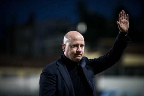 Νίκολιτς: «Η αγκαλιά στον Γκρούγιτς έδειξε το κλίμα που υπάρχει στην ΑΕΚ, αλλαγές λόγω καρτών»