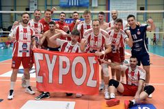 Πολύτιμο «διπλό» του Ολυμπιακού στη Σύρο με ηγέτη τον Ατανασίγιεβιτς