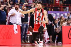 Του Μπαρτζώκα η «αρμάδα» που… καλπάζει για τετράδα!