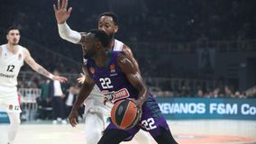 Η «παράσταση» του Γκραντ κόντρα στη Βιλερμπάν και το ρεκόρ καριέρας με 21 πόντους