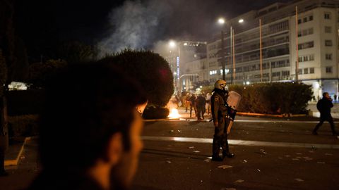 Επεισόδια στο κέντρο της Αθήνας σε πορεία για την Ημέρα της Γυναίκας