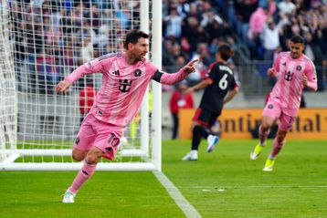 Ο Μέσι ένα βήμα πριν τα 900 γκολ