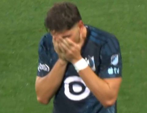 Συγκλόνισε ο Τριάντης: Το γκολ που τον «λύγισε» και η αφιέρωση στη μητέρα του (vid & pic)