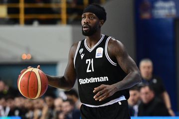 Εκτός ο Μπέβερλι για τον ΠΑΟΚ κόντρα στον Ολυμπιακό, η εξάδα των ξένων