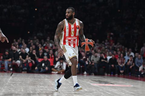 Μίλερ-ΜακΙντάιρ για Ολυμπιακό: «Θα είμαι ελεύθερος το καλοκαίρι, θα δούμε τι θα γίνει»