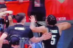 Ένταση με Ταϊρί μετά τη μεγάλη πρόκριση του ΠΑΟΚ στην Ισπανία (vid)