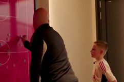 Ένας... 10χρονος «αποκωδικοποίησε» την τακτική του Σλοτ σε δευτερόλεπτα