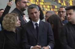 To τελευταίο αντίο στον Μιρτσέα Λουτσέσκου - Απαρηγόρητος ο Ράζβαν