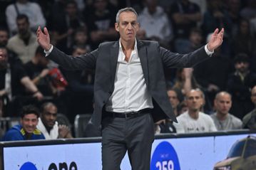 Ο Όντεντ Κάτας για άλλα τρία χρόνια στον πάγκο της Μακάμπι Τελ Αβίβ!