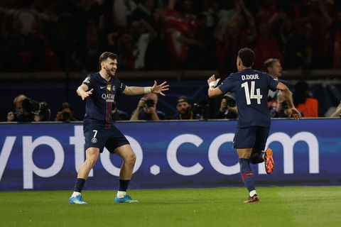 Η Παρί νίκησε εύκολα τη Λίβερπουλ και πήρε σοβαρό προβάδισμα για τους «4» του Champions League