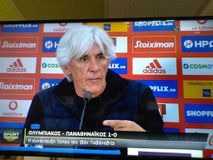 Δείτε τις συγκλονιστικές αντιδράσεις του Γιοβάνοβιτς στη συνέντευξη Τύπου (gallery)