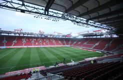 Κυβέρνηση: «Δεν υπάρχει πιθανότητα να ανοίξουν πριν τις 12/2 τα γήπεδα - Η ύπαρξη συμμοριών δεν είναι ελληνικό φαινόμενο»