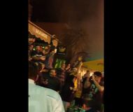 Χιλιάδες οπαδοί της ΑΕΚ βρίσκονται ήδη στην OPAP Arena (vids)