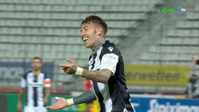 Καταπληκτική ενέργεια του Σβαμπ και κεφαλιά του Τόμας για το 0-2