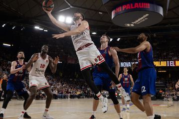 Στο Βερολίνο μέσω Βαρκελώνης: Ο Ολυμπιακός κόντρα στην «Μπάρτσα» διεκδικεί το εισιτήριο για το Final Four