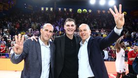 Αγγελόπουλοι: «Νιώθουμε περήφανοι - Ο Ολυμπιακός είναι παγκόσμιο φαινόμενο»