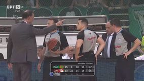 H ένταση ανάμεσα σε Μπαρτζώκα και οπαδό του Παναθηναϊκού (vid)