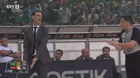 O Μπαρτζώκας πανηγύρισε έξαλλα το τρίποντο του Παπανικολάου