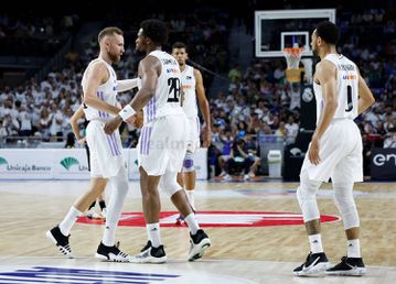 Παραλίγο «αυτοκτονία» από το +30 για τη Ρεάλ, που έκανε το break και το 2-1 επί της Μπανταλόνα