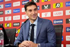 Ύστατη προσπάθεια για Σάρι, στην κρίση Αλαφούζου ο Αλόνσο