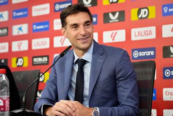 Ύστατη προσπάθεια για Σάρι, στην κρίση Αλαφούζου ο Αλόνσο