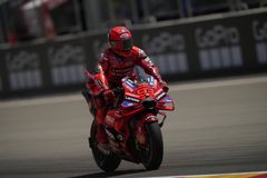 Ο Μαρκ Μάρκεθ σε δικό του «πλανήτη» στο GP της Αραγονίας