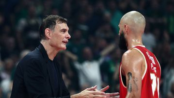 «Βαρύ» πρόστιμο σε Φουρνιέ - Η απόφαση για Μπαρτζώκα