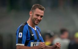 Ανανέωσε και ο Ντε Φράι με την Ίντερ