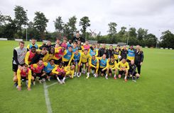 Η τελευταία προπόνηση της ΑΕΚ στο Μπουργκ είχε μπράβο από τον Νίκολιτς και... δοκιμές