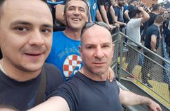 Μπαράζ προκλητικών αναρτήσεων από τον δικηγόρο των Κροατών οργανωμένων οπαδών της Ντινάμο: «Οι οπαδοί της ΑΕΚ είναι τα μεγαλύτερα σκουπίδια!»