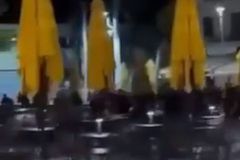 Σοκαριστικά βίντεο από τα επεισόδια στη Νέα Φιλαδέλφεια μετά την επίθεση των οπαδών της Ντίναμο Ζάγκρεμπ (vids)