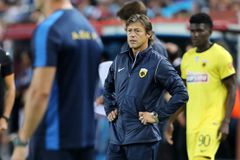 Μούδιασμα και «παγωμάρα» για τον Αλμέιδα και τους ποδοσφαιριστές της ΑΕΚ