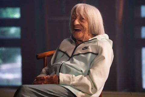 Η γηραιότερη Ολυμπιονίκης είναι 102 ετών, επιβίωσε από το Ολοκαύτωμα και είναι από την Ουγγαρία!