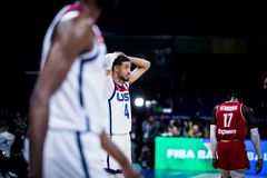 «Βαρύ» κλίμα στην Team USA: Τι έγινε στα αποδυτήρια των Αμερικανών μετά την ήττα-σοκ από τη Γερμανία