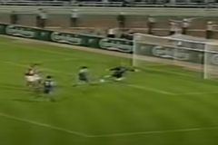 Το ιστορικό «στοπ» του Σμάιχελ στον Αλεξανδρή που θυμήθηκε ο γιος του (vid)